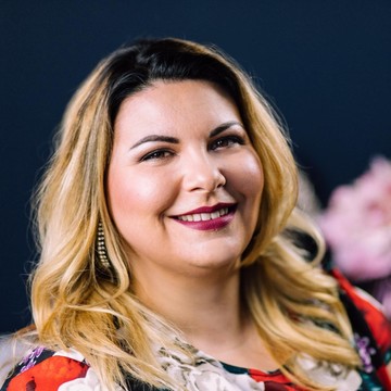 Nadine  Lachtabega